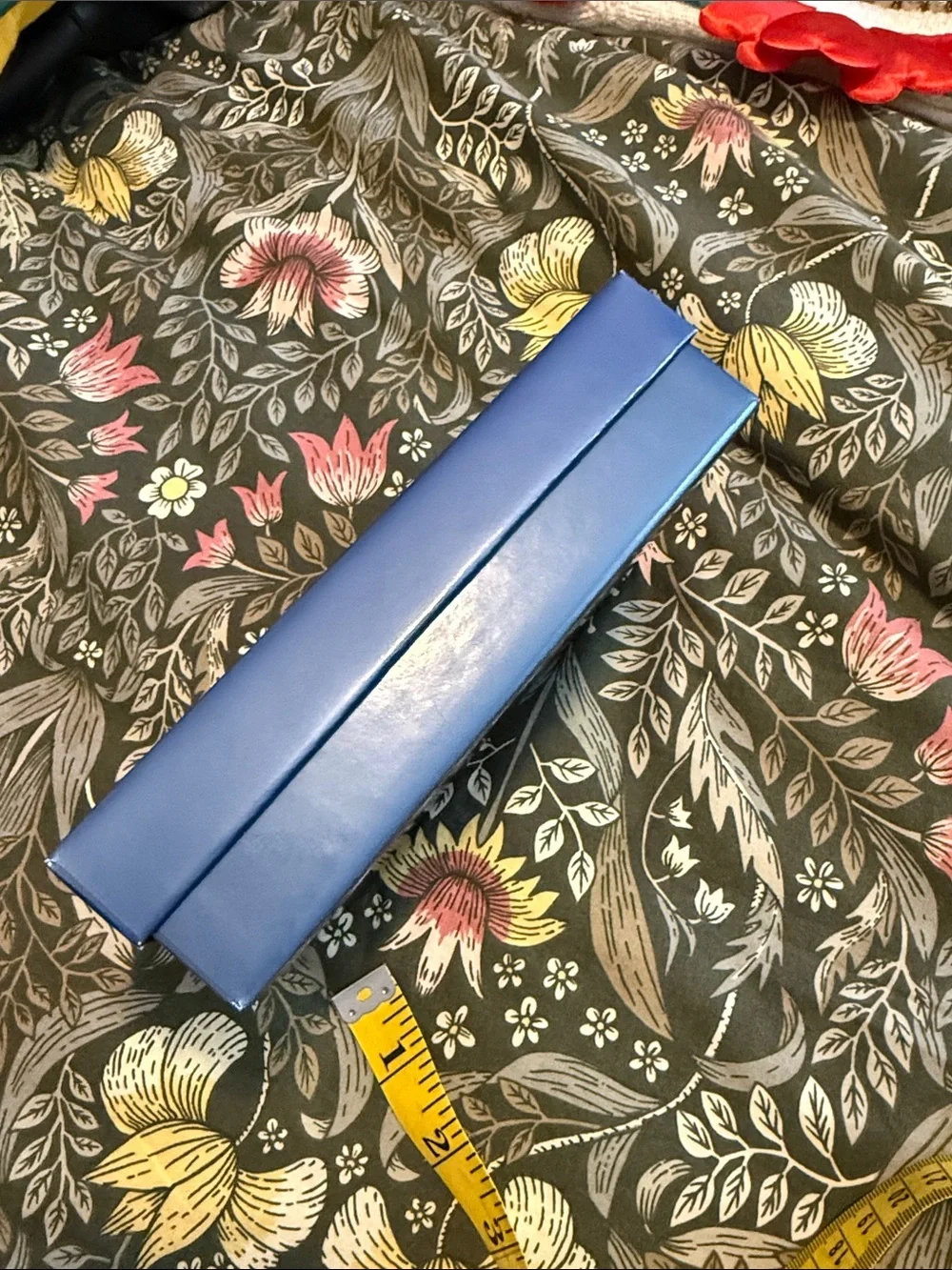 Yves Saint Laurent Blue Gift Box with Black YSL Logo - Picture 5 of 6